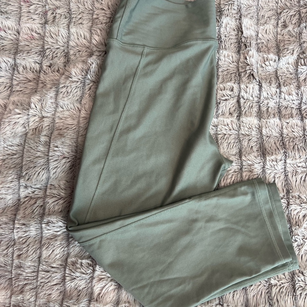 Under Armour Compression Leggings in Sage